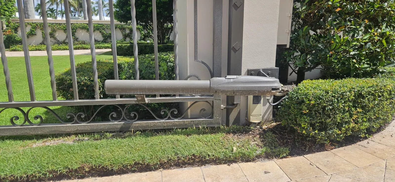 Boca Raton gate job photo 1