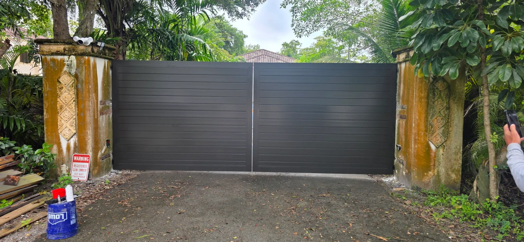 Boca Raton gate job photo 10